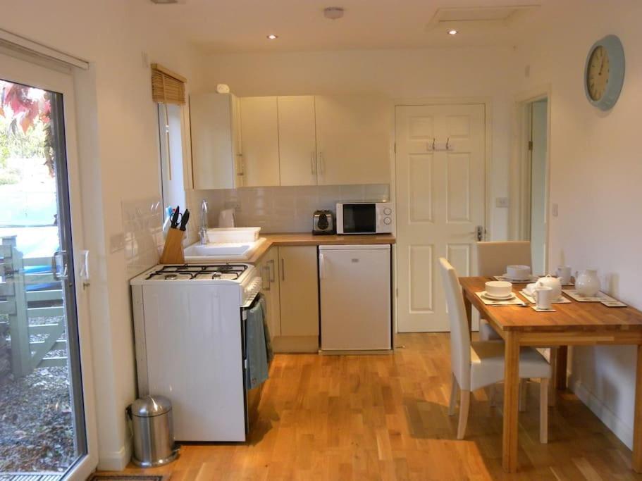 Oakey Orchard - Cosy Apartment In Tamar Valley, Cornwall Saint Dominick Exterior foto